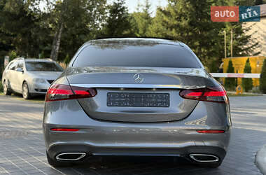 Седан Mercedes-Benz E-Class 2023 в 