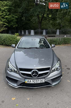 Купе Mercedes-Benz E-Class 2013 в 