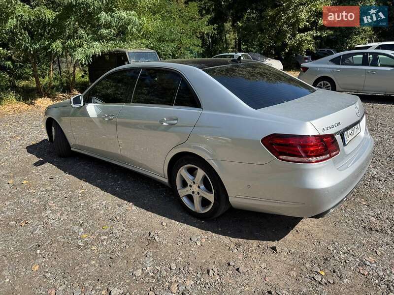 Седан Mercedes-Benz E-Class 2014 в Киеве
