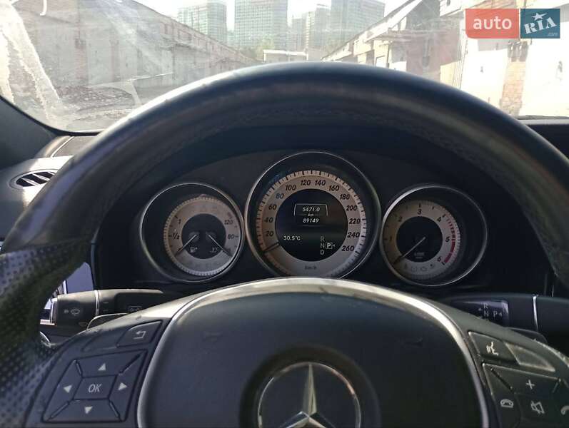 Седан Mercedes-Benz E-Class 2014 в Киеве