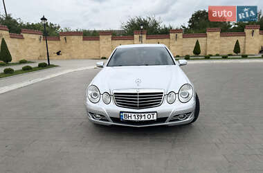 Седан Mercedes-Benz E-Class 2006 в Ізмаїлі