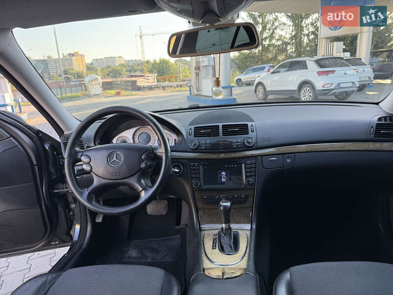 Седан Mercedes-Benz E-Class 2007 в Хмельницком