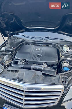 Седан Mercedes-Benz E-Class 2010 в 