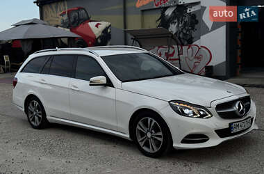 Универсал Mercedes-Benz E-Class 2013 в Житомире