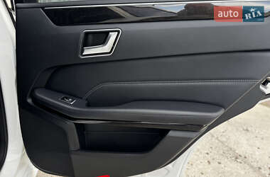 Универсал Mercedes-Benz E-Class 2013 в 