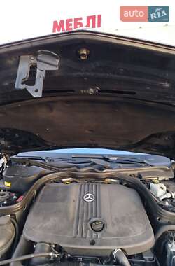 Седан Mercedes-Benz E-Class 2012 в 