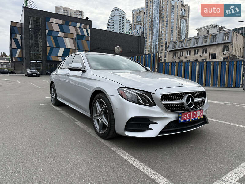 Седан Mercedes-Benz E-Class 2018 в Києві
