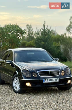 Седан Mercedes-Benz E-Class 2003 в 