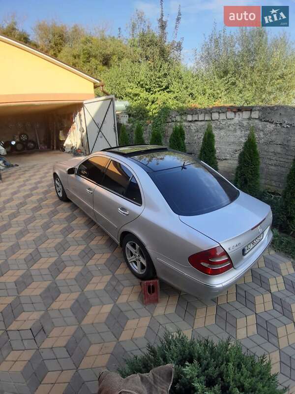 Mercedes-Benz E-Class 2003