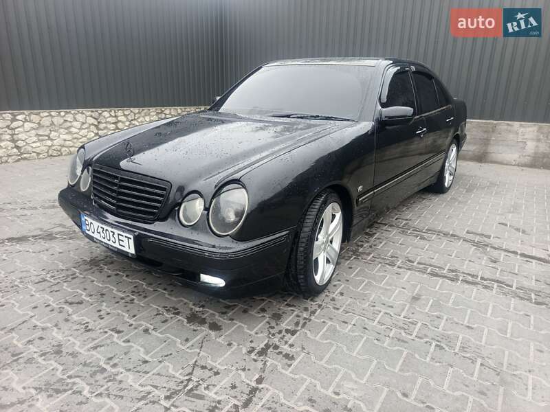 Седан Mercedes-Benz E-Class 2000 в Тернополе