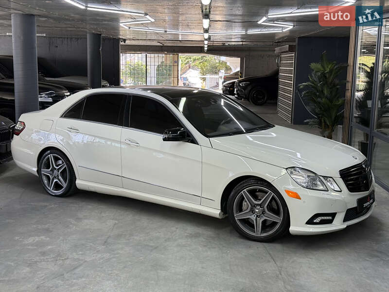 Mercedes-Benz E-Class 2009