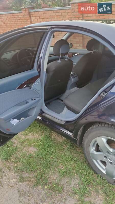 Седан Mercedes-Benz E-Class 2003 в Харькове
