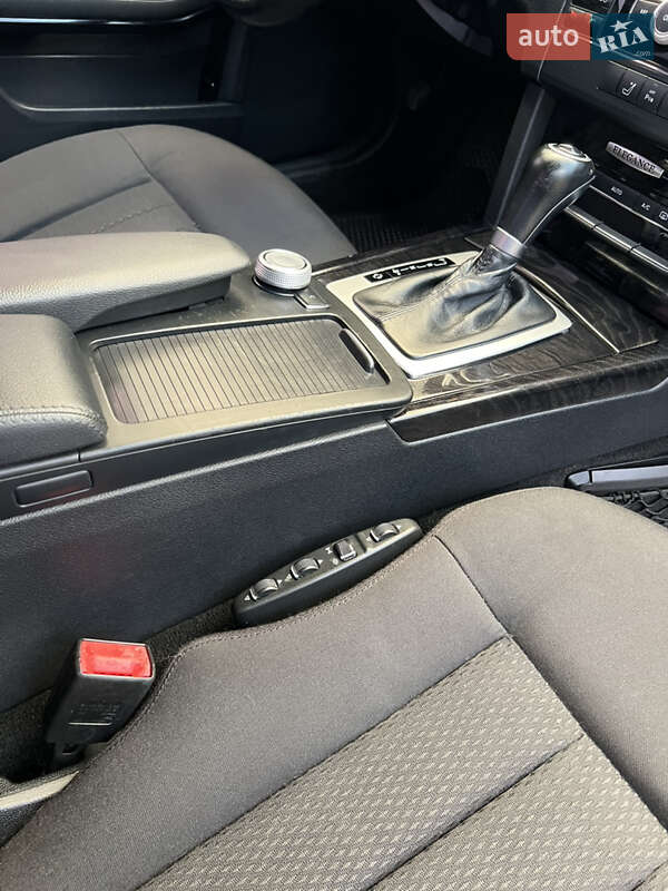 Седан Mercedes-Benz E-Class 2009 в Ковеле