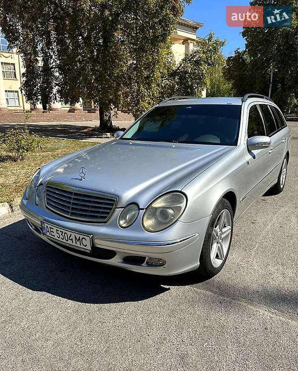 Mercedes-Benz E-Class 2003