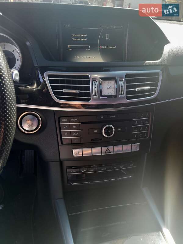 Седан Mercedes-Benz E-Class 2015 в Дрогобичі