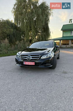 Седан Mercedes-Benz E-Class 2015 в Львові