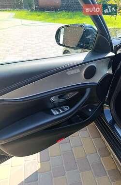 Седан Mercedes-Benz E-Class 2018 в 