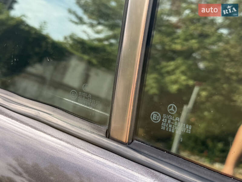 Седан Mercedes-Benz E-Class 1992 в Києві фото 16 Седан Mercedes-Benz E-Class 1992 в Києві