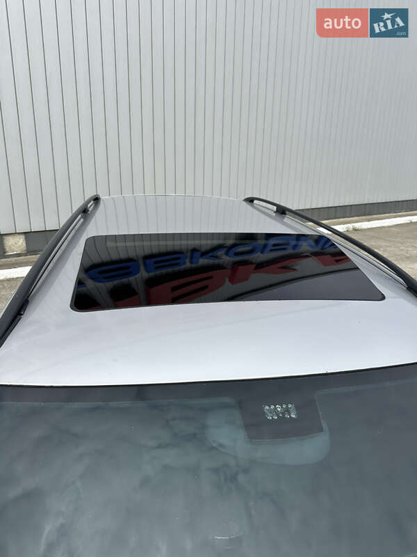 Универсал Mercedes-Benz E-Class 2003 в Черновцах