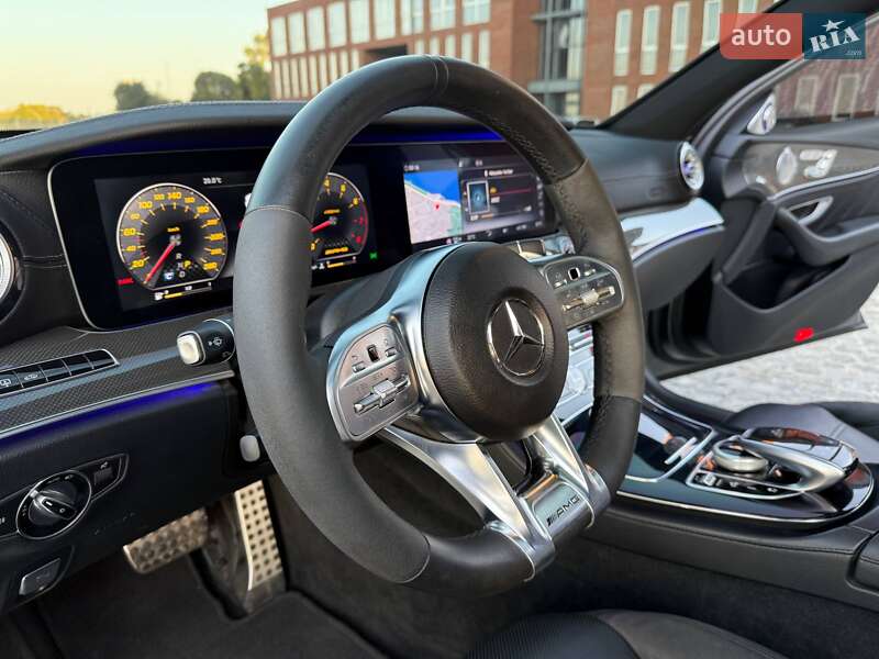 Седан Mercedes-Benz E-Class 2016 в Дніпрі