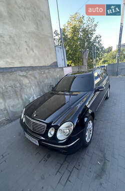 Універсал Mercedes-Benz E-Class 2004 в Чернівцях