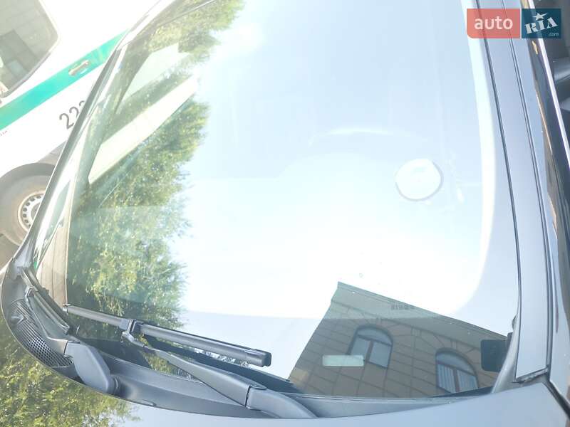 Седан Mercedes-Benz E-Class 2010 в Запорожье
