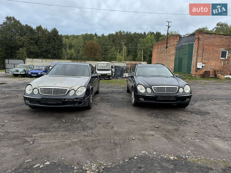Седан Mercedes-Benz E-Class 2004 в Ровно