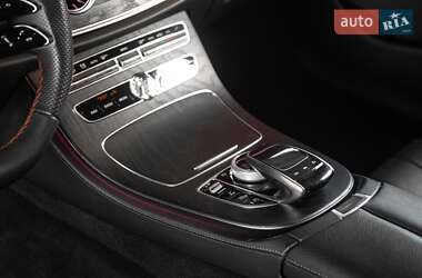 Купе Mercedes-Benz E-Class 2017 в 