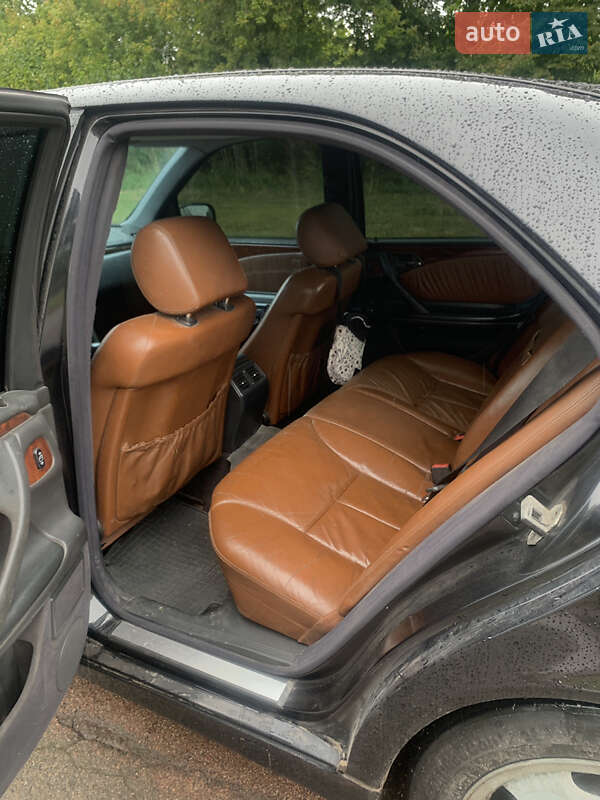 Седан Mercedes-Benz E-Class 2000 в Андрушівці фото 11 Седан Mercedes-Benz E-Class 2000 в Андрушівці