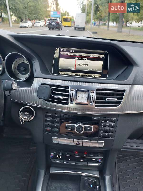 Седан Mercedes-Benz E-Class 2013 в Києві