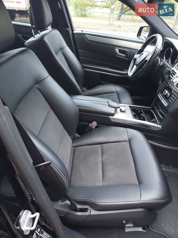 Седан Mercedes-Benz E-Class 2013 в Києві