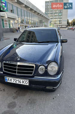 Седан Mercedes-Benz E-Class 1996 в Хмельницком