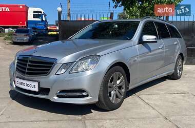 Універсал Mercedes-Benz E-Class 2010 в 