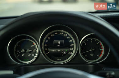Седан Mercedes-Benz E-Class 2015 в 