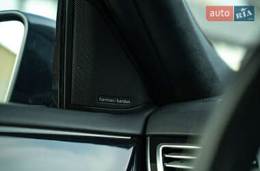 Седан Mercedes-Benz E-Class 2015 в 
