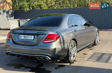 Седан Mercedes-Benz E-Class 2017 в 