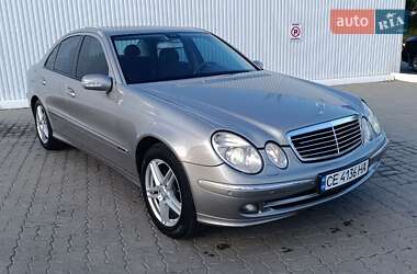 Седан Mercedes-Benz E-Class 2004 в Черновцах