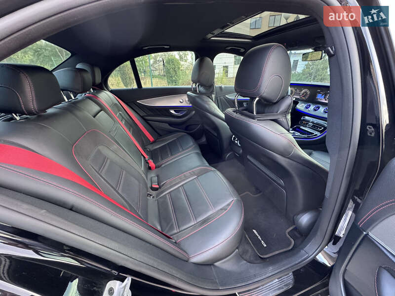 Седан Mercedes-Benz E-Class 2018 в Запорожье