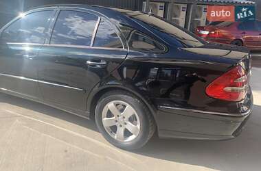 Седан Mercedes-Benz E-Class 2005 в 