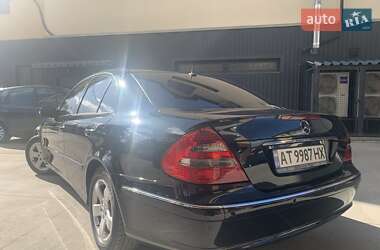 Седан Mercedes-Benz E-Class 2005 в 