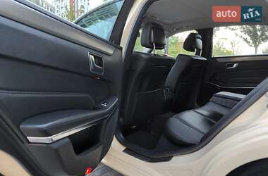 Седан Mercedes-Benz E-Class 2013 в 