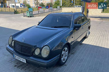Седан Mercedes-Benz E-Class 1998 в Тернополе