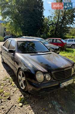 Седан Mercedes-Benz E-Class 2000 в Львове