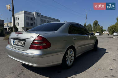 Седан Mercedes-Benz E-Class 2005 в 