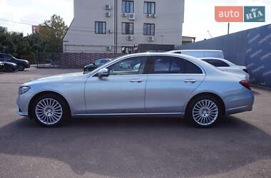 Седан Mercedes-Benz E-Class 2016 в 