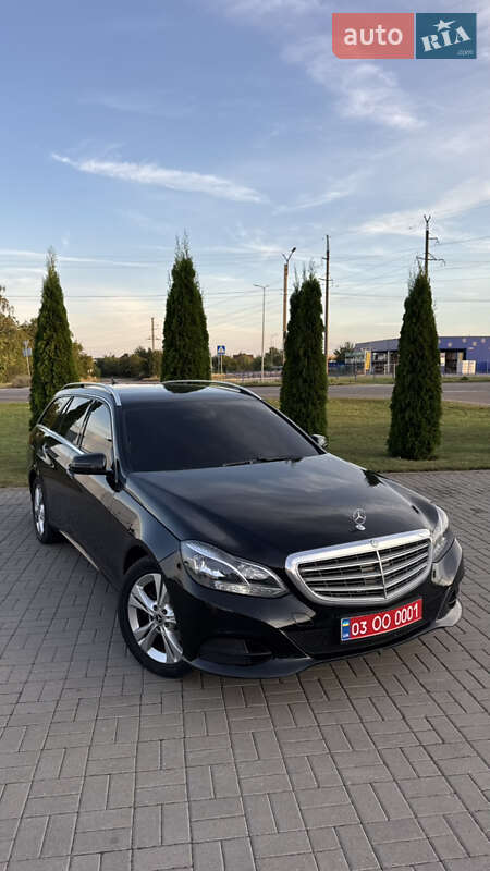 Универсал Mercedes-Benz E-Class 2015 в Нововолынске