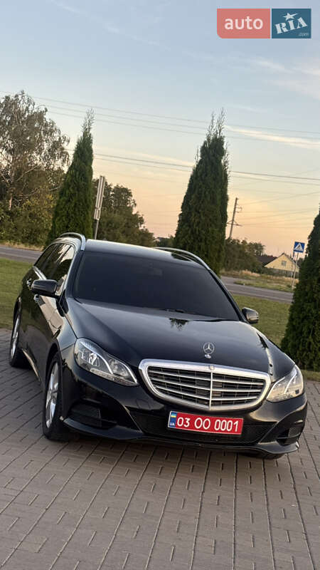Универсал Mercedes-Benz E-Class 2015 в Нововолынске