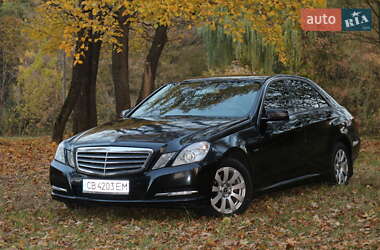 Седан Mercedes-Benz E-Class 2012 в Нежине