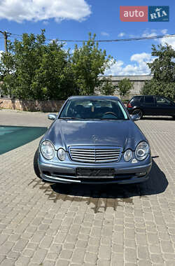 Седан Mercedes-Benz E-Class 2005 в 