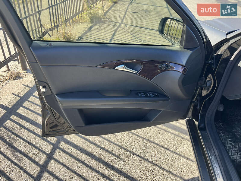 Универсал Mercedes-Benz E-Class 2003 в Чернигове